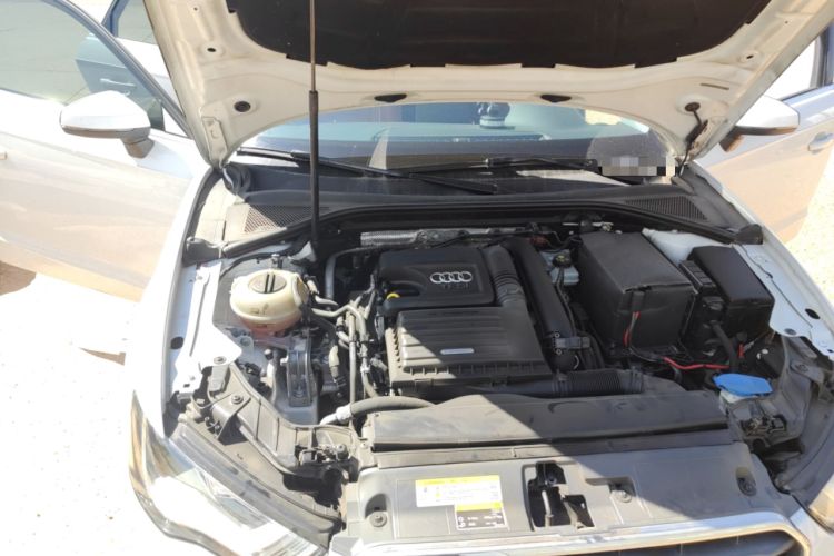 Used Audi A3 2014 Sportback 35 TFSI Automatic Ambition Edition Engine Bay Right