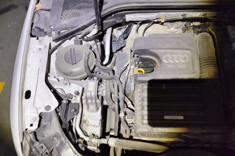 Used Audi A3 2014 Sportback 35 TFSI Automatic Comfort Model Engine Bay Right