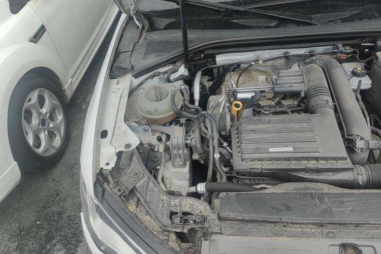 Used Audi A3 2014 Sportback 35 TFSI Automatic Ambition Edition Engine Bay Right