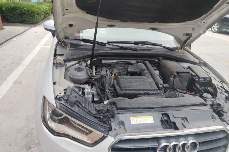 Used Audi A3 2014 Sportback 35 TFSI Automatic Style Edition Engine Bay Right