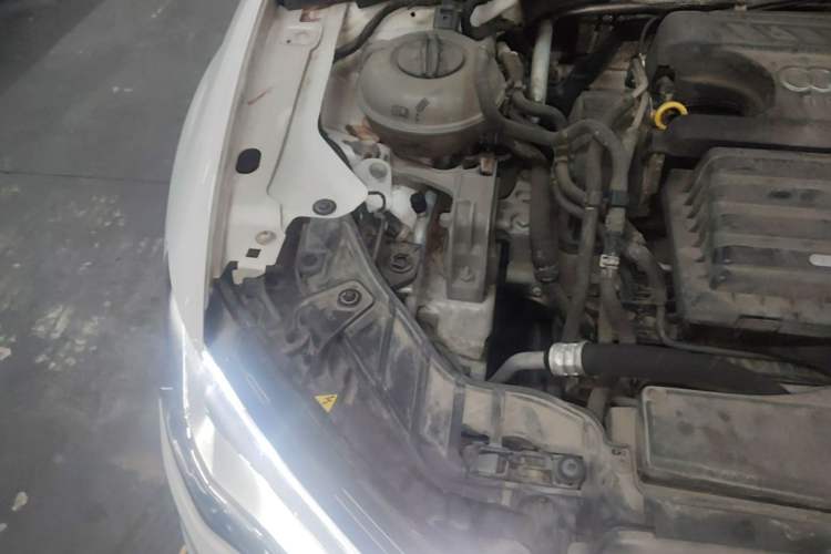 Used Audi A3 2014 Limousine 35 TFSI Automatic Comfort Model Engine Bay Right