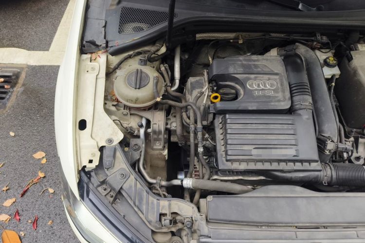 Used Audi A3 2014 Sportback 35 TFSI Automatic Ambition Edition Engine Bay Right