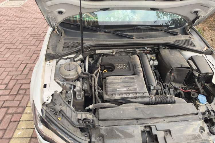 Used Audi A3 2014 Limousine 35 TFSI Automatic Comfort Model Engine Bay Right