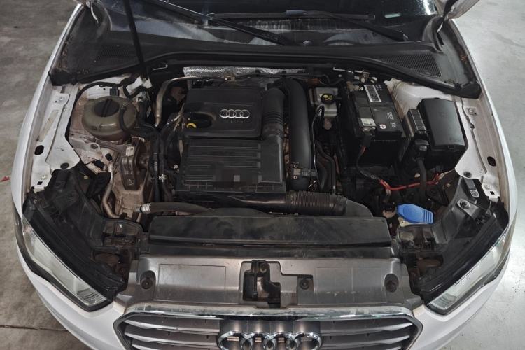 Used Audi A3 2014 Limousine 35 TFSI Automatic Fashion Model Engine Bay