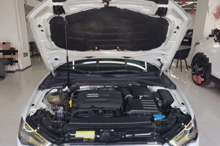 Used Audi A3 2014 Limousine 40 TFSI S line Comfort Model Engine Bay
