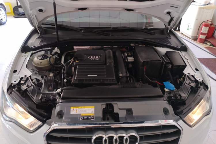 Used Audi A3 2014 Limousine 35 TFSI Automatic Advanced Model Engine Bay