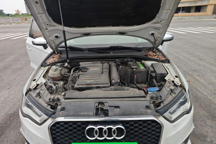 Used Audi A3 2014 Limousine 35 TFSI Automatic Comfort Model Engine Bay