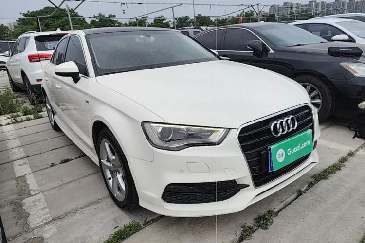 Used Audi A3 2014 Limousine 40 TFSI S line Comfort Model Exterior 1