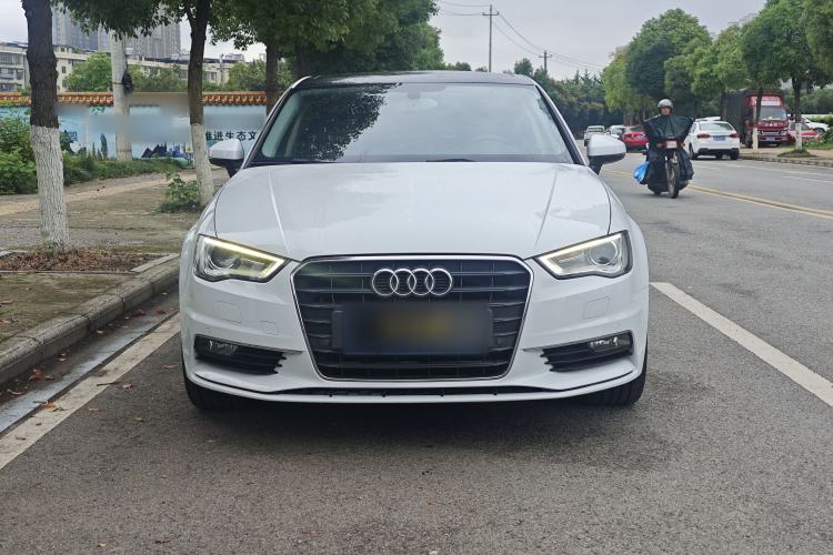 Used Audi A3 2014 Limousine 35 TFSI Automatic Comfort Model Exterior 2