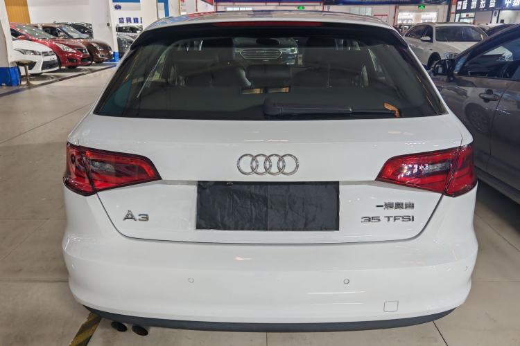 Used Audi A3 2014 Sportback 35 TFSI Automatic Style Edition Exterior 3