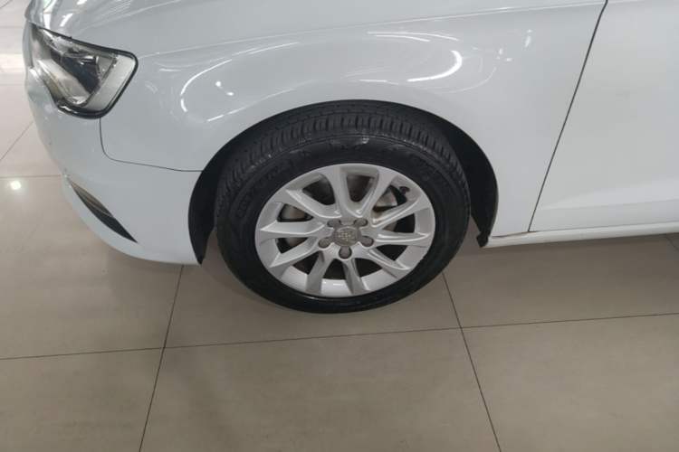 Used Audi A3 2014 Sportback 35 TFSI Automatic Style Edition Exterior 4