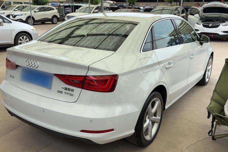 Used Audi A3 2014 Limousine 35 TFSI Automatic Comfort Model Exterior 4