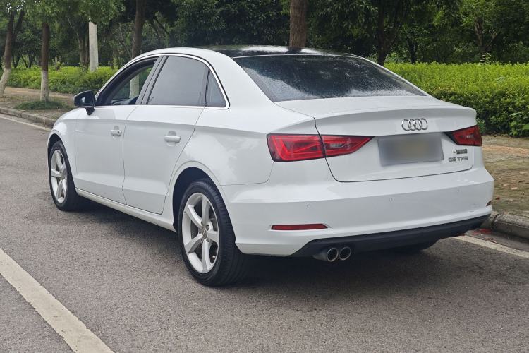Used Audi A3 2014 Limousine 35 TFSI Automatic Comfort Model Exterior 4