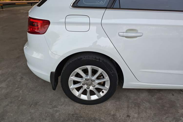 Used Audi A3 2014 Sportback 35 TFSI Automatic Style Edition Exterior 5