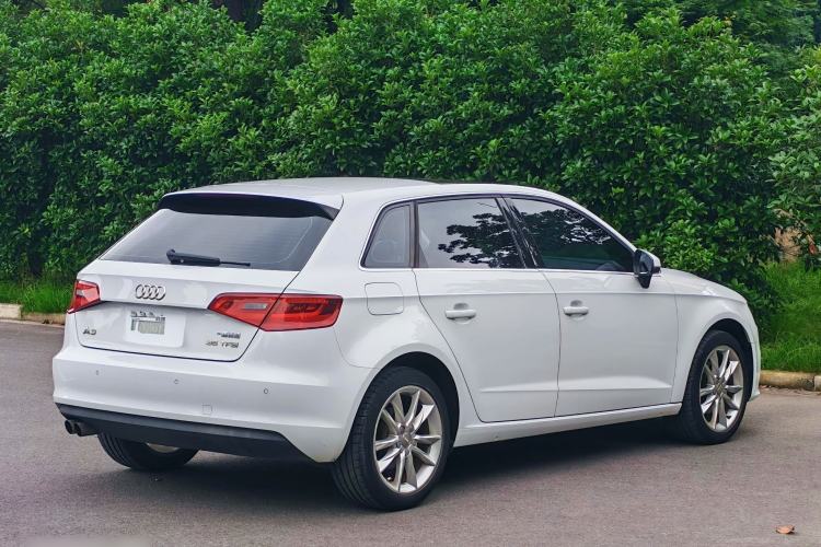 Used Audi A3 2014 Sportback 35 TFSI Automatic Comfort Model Exterior 6