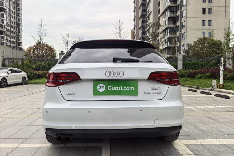 Used Audi A3 2014 Sportback 35 TFSI Automatic Ambition Edition Exterior 6