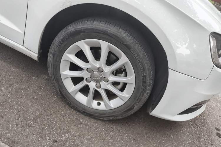 Used Audi A3 2014 Sportback 35 TFSI Automatic Style Edition Exterior 7
