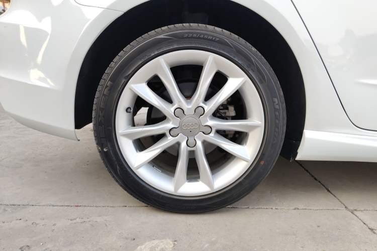 Used Audi A3 2014 Sportback 40 TFSI S line Comfort Model Exterior 8