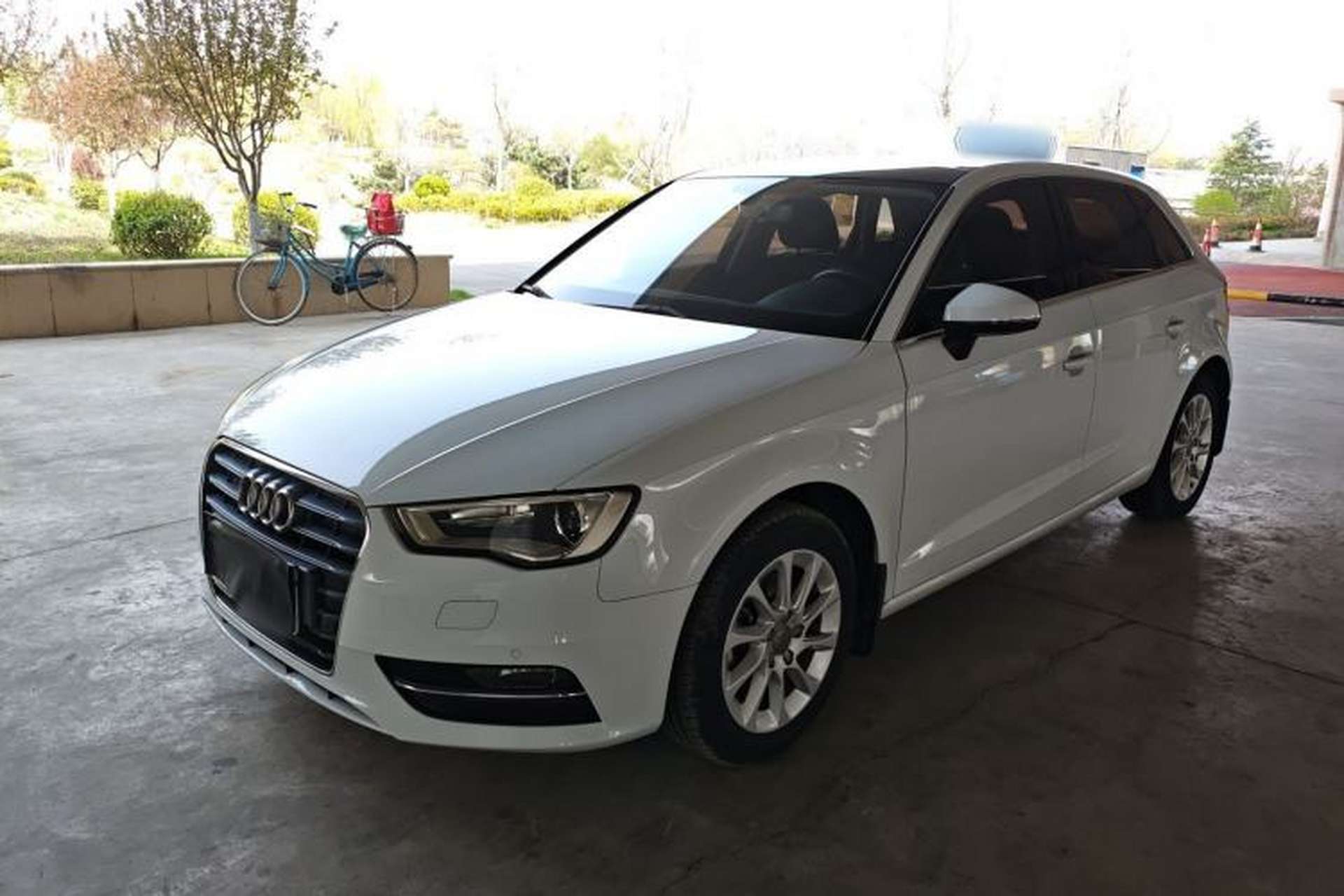 Used Audi A3 2014 Sportback 35 TFSI Automatic Style Edition Front Left 45 Deg
