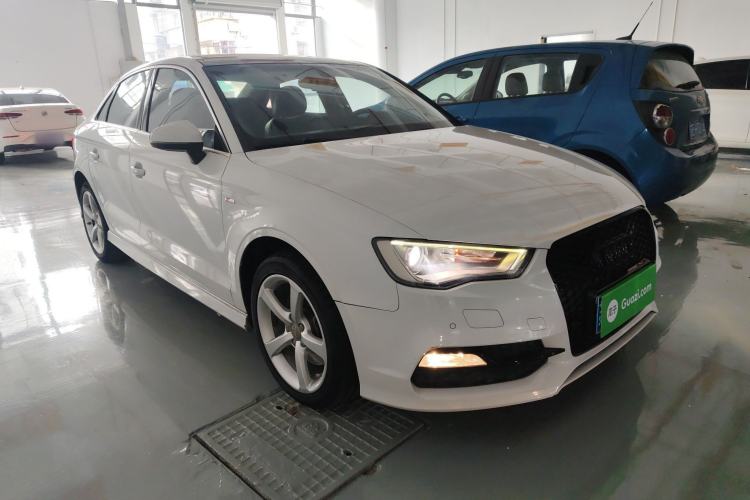 Used Audi A3 2014 Limousine 40 TFSI S line Luxury Model Front Right 45 Deg
