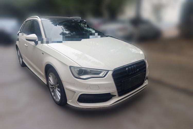 Used Audi A3 2014 Sportback 40 TFSI S line Luxury Model Front Right 45 Deg
