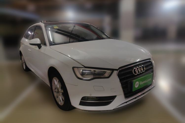 Used Audi A3 2014 Sportback 35 TFSI Automatic Style Edition Front Right 45 Deg