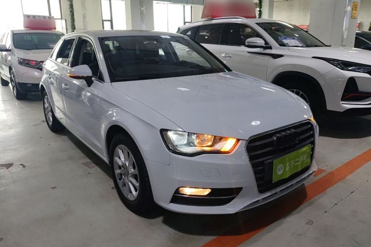 Used Audi A3 2014 Sportback 35 TFSI Automatic Ambition Edition Front Right 45 Deg