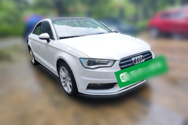 Used Audi A3 2014 Limousine 35 TFSI Automatic Comfort Model Front Right 45 Deg