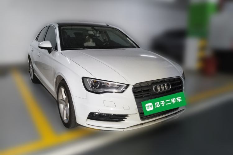 Used Audi A3 2014 Limousine 35 TFSI Automatic Comfort Model Front Right 45 Deg