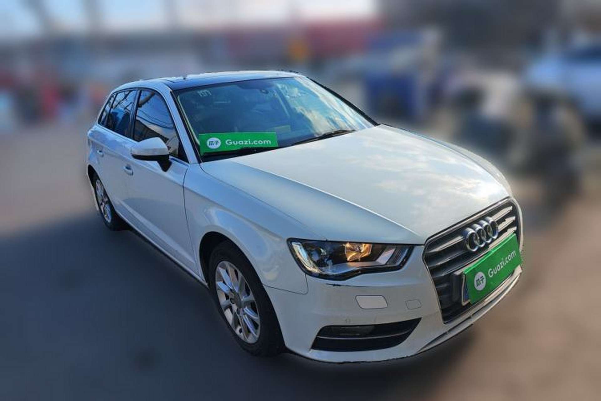 Used Audi A3 2014 Sportback 35 TFSI Automatic Style Edition Front Right 45 Deg
