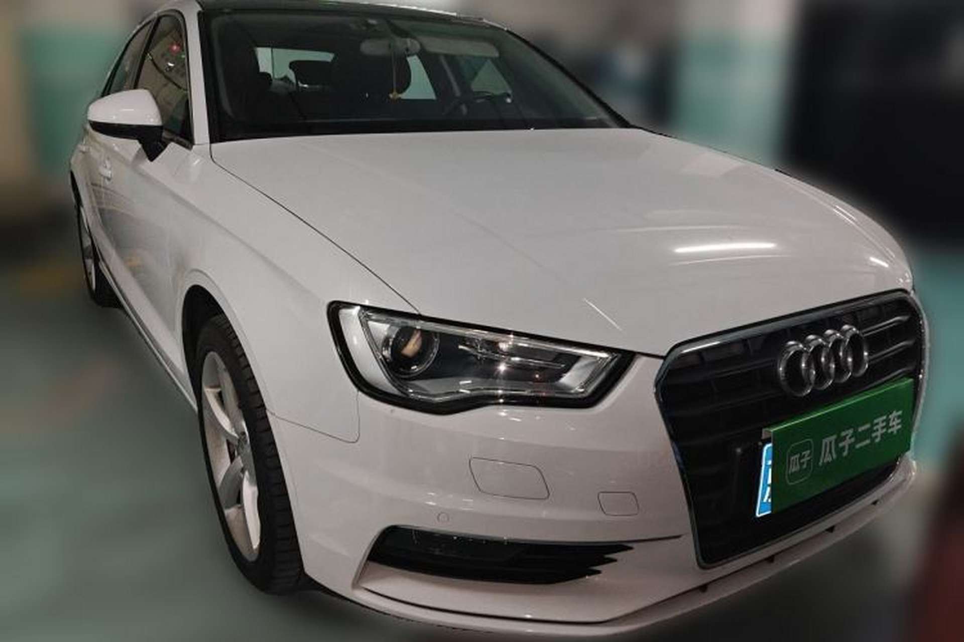 Used Audi A3 2014 Limousine 35 TFSI Automatic Comfort Model Front Right 45 Deg