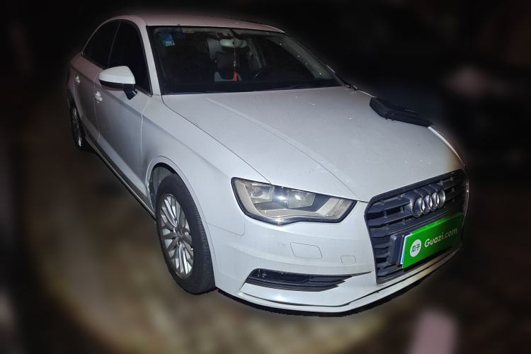 Used Audi A3 2014 Limousine 35 TFSI Automatic Advanced Model Front Right 45 Deg