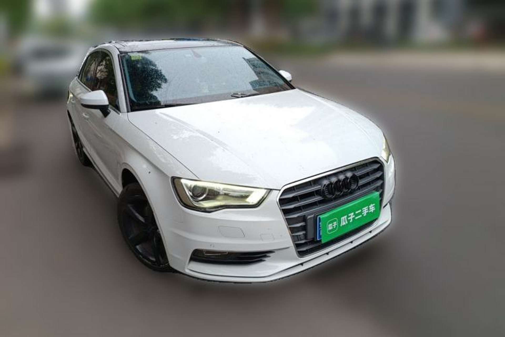 Used Audi A3 2014 Limousine 35 TFSI Automatic Comfort Model Front Right 45 Deg
