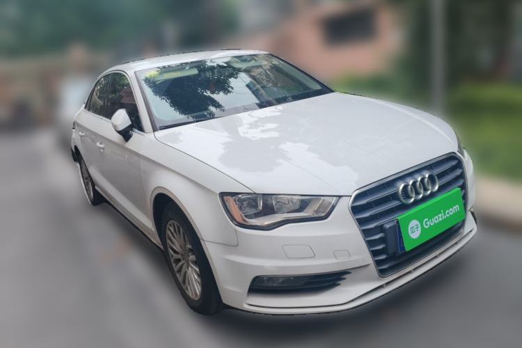 Used Audi A3 2014 Limousine 35 TFSI Automatic Advanced Model Front Right 45 Deg