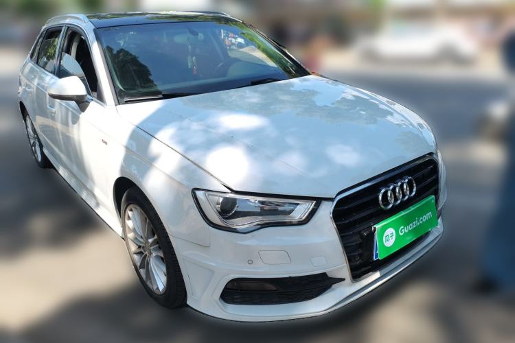 Used Audi A3 2014 Sportback 40 TFSI S line Luxury Model Front Right 45 Deg