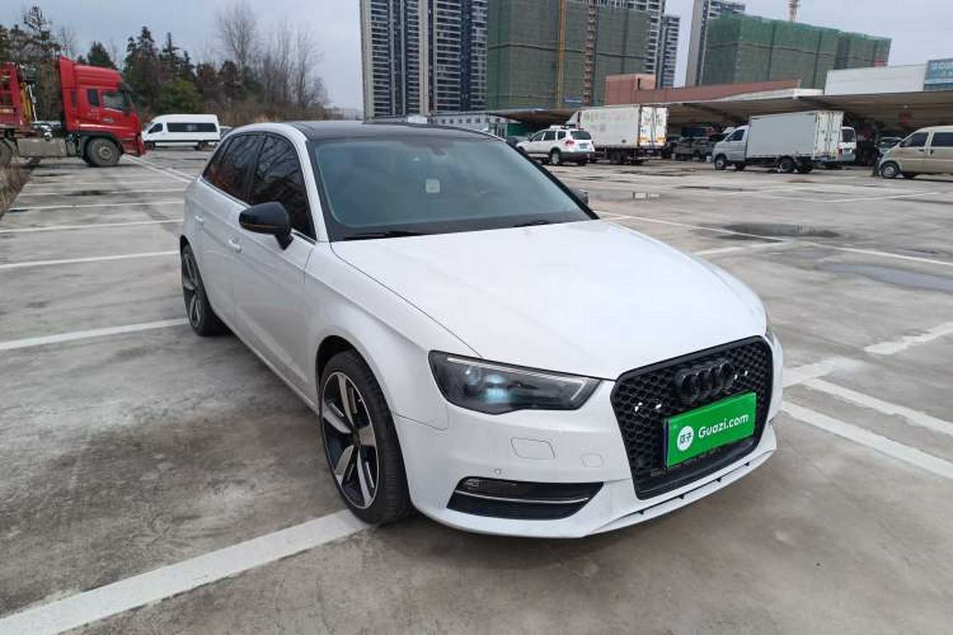 Used Audi A3 2014 Sportback 35 TFSI Automatic Style Edition Front Right 45 Deg