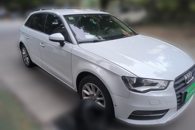 Used Audi A3 2014 Sportback 35 TFSI Automatic Ambition Edition Front Right 45 Deg