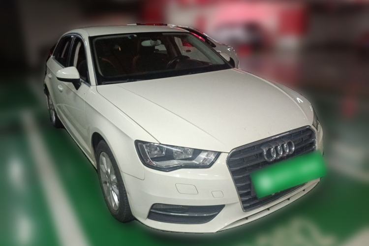 Used Audi A3 2014 Sportback 35 TFSI Automatic Ambition Edition Front Right 45 Deg