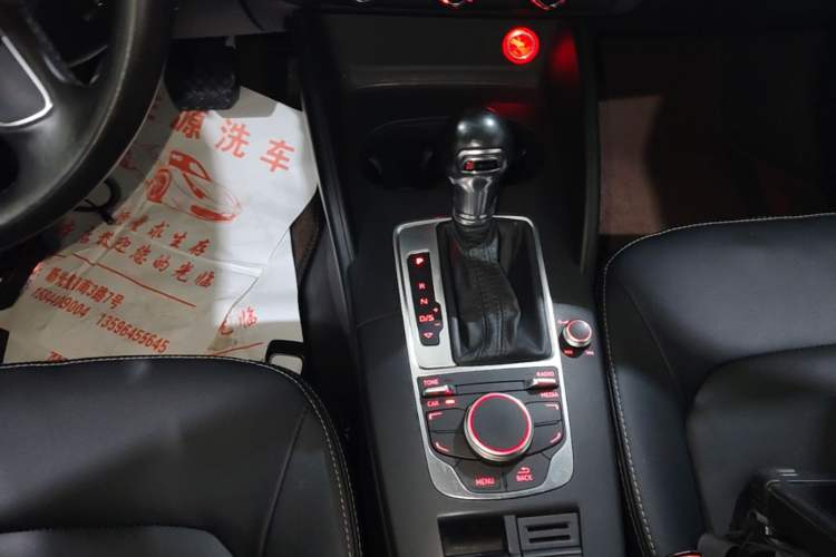 Used Audi A3 2014 Sportback 35 TFSI Automatic Ambition Edition Gear Lever