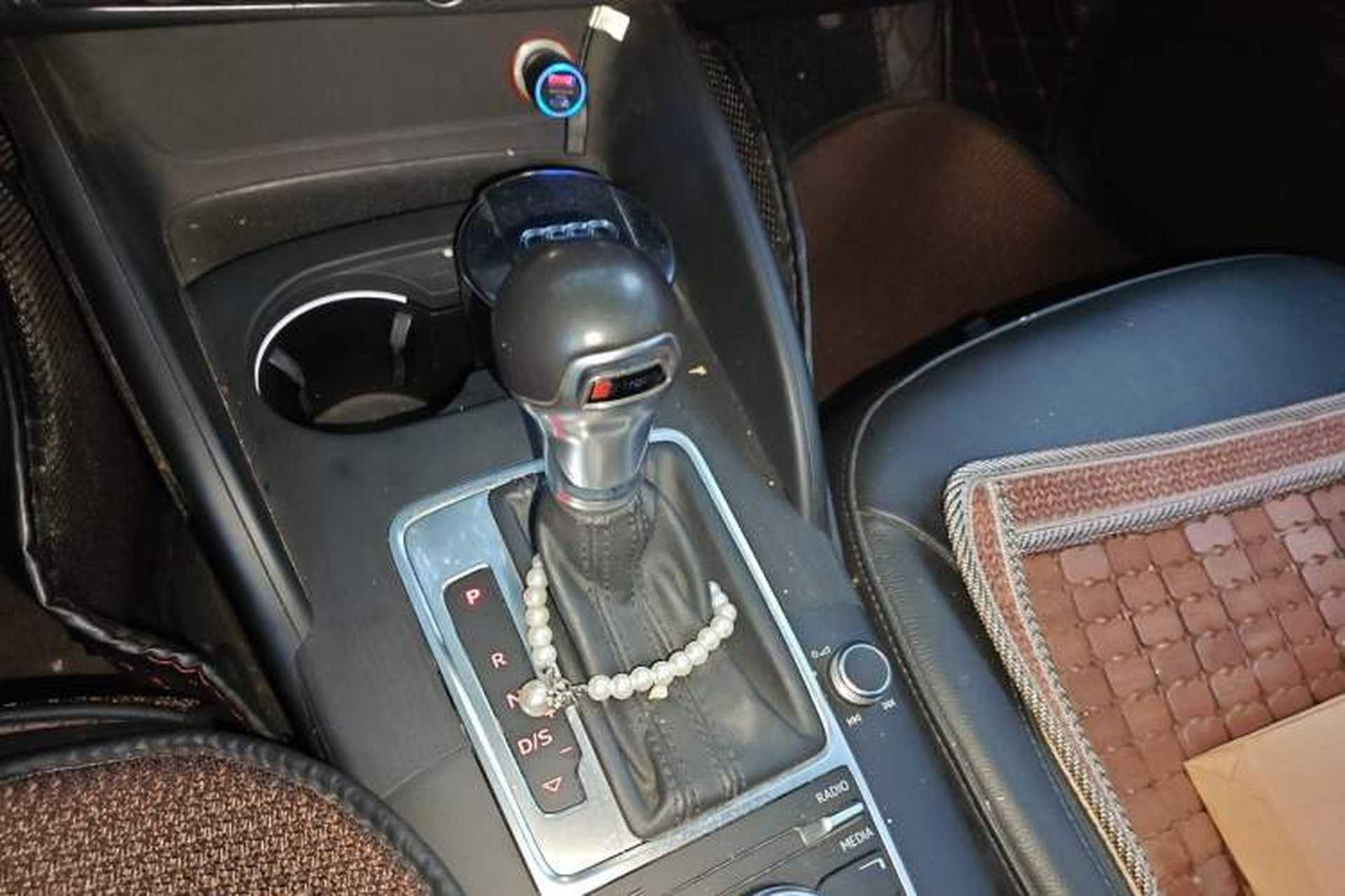 Used Audi A3 2014 Sportback 35 TFSI Automatic Comfort Model Gear Lever