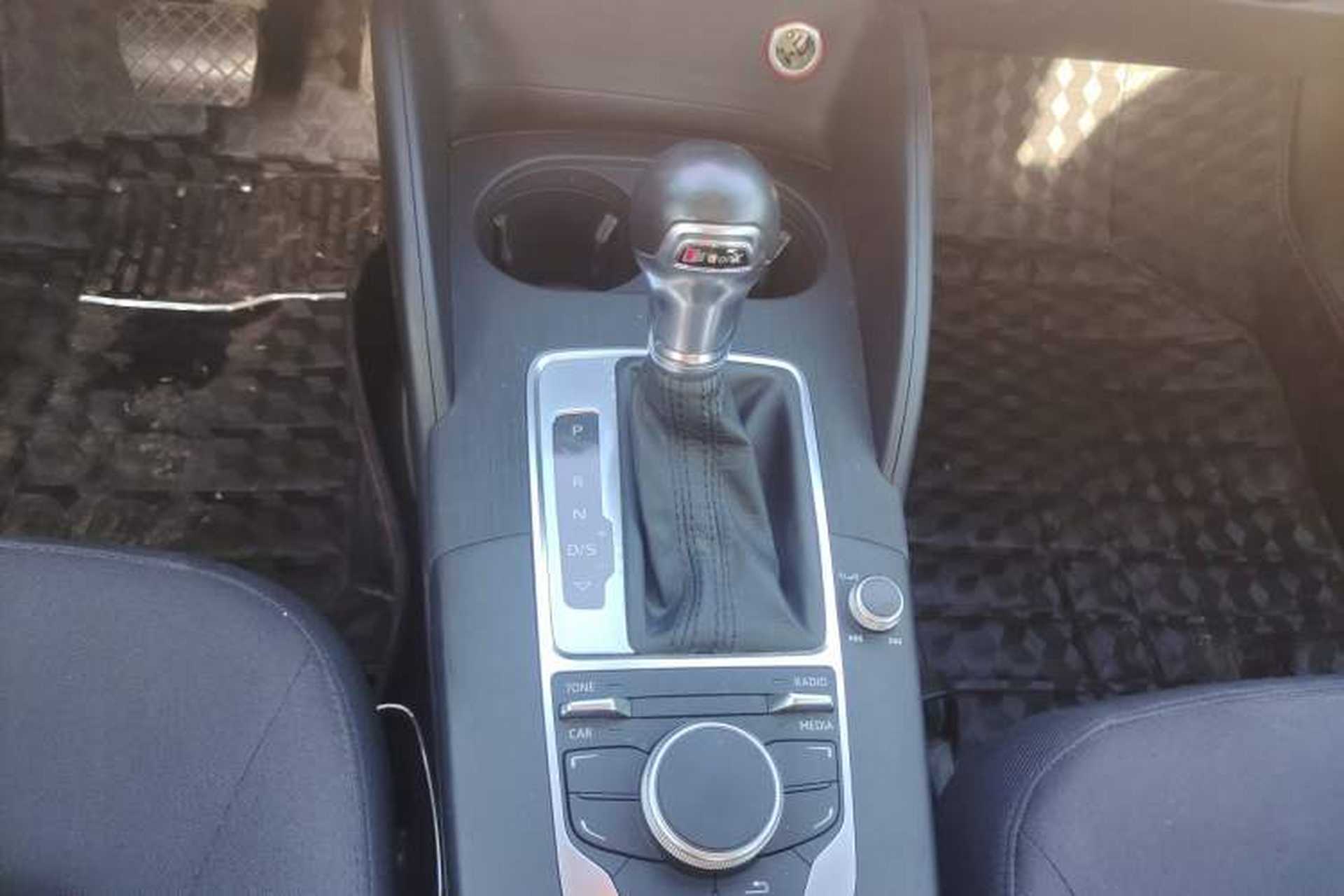 Used Audi A3 2014 Sportback 35 TFSI Automatic Style Edition Gear Lever