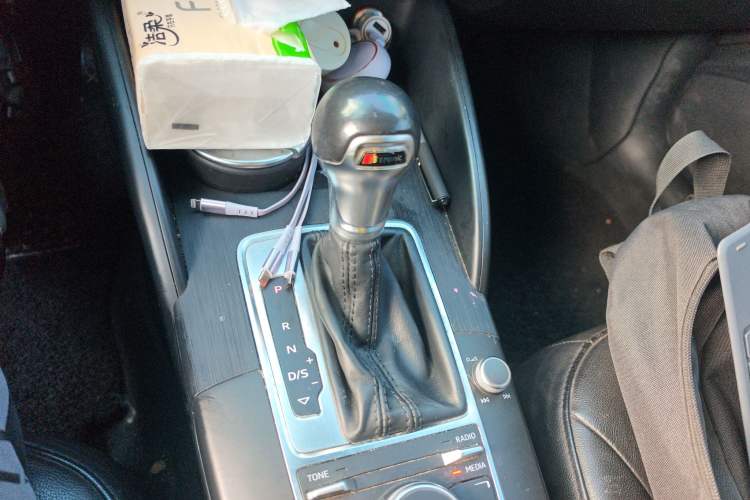 Used Audi A3 2014 Sportback 35 TFSI Automatic Style Edition Gear Lever