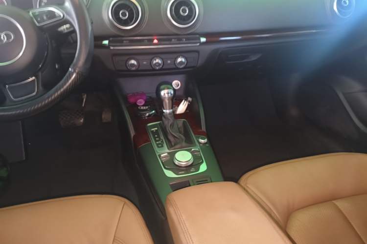 Used Audi A3 2014 Sportback 35 TFSI Automatic Style Edition Gear Lever