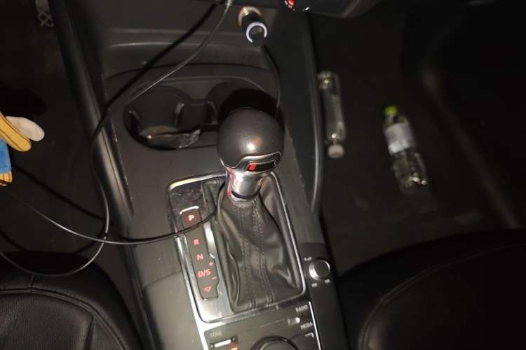 Used Audi A3 2014 Sportback 35 TFSI Automatic Style Edition Gear Lever