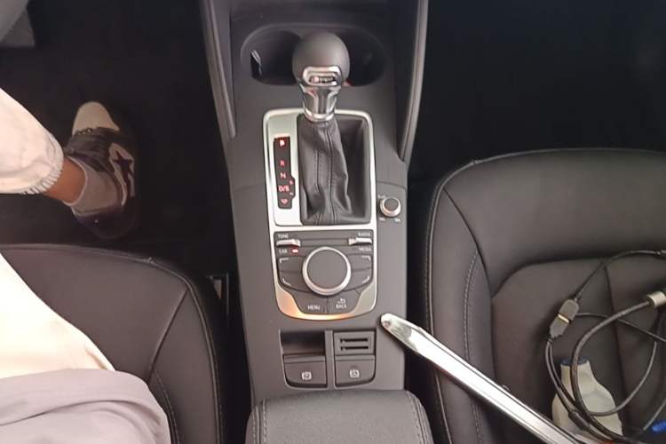 Used Audi A3 2014 Sportback 35 TFSI Automatic Style Edition Gear Lever