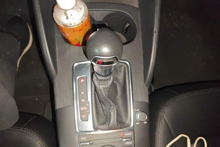 Used Audi A3 2014 Sportback 35 TFSI Automatic Style Edition Gear Lever