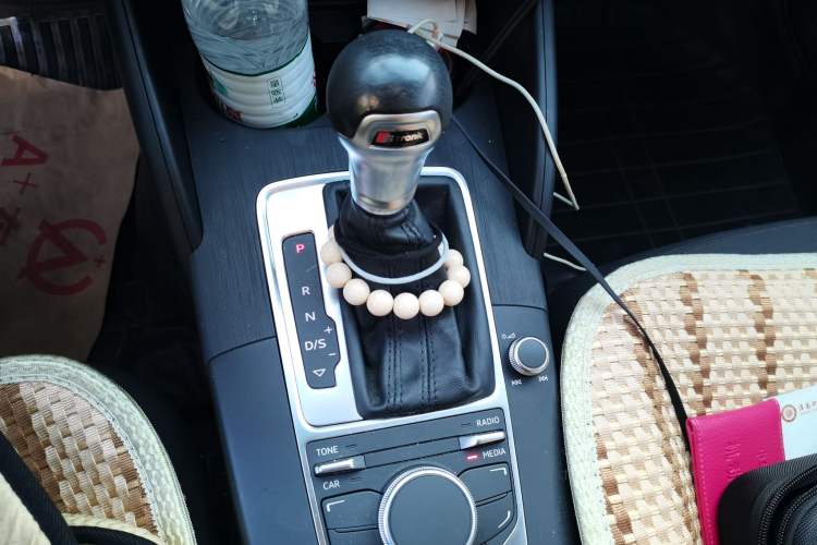 Used Audi A3 2014 Sportback 35 TFSI Automatic Style Edition Gear Lever