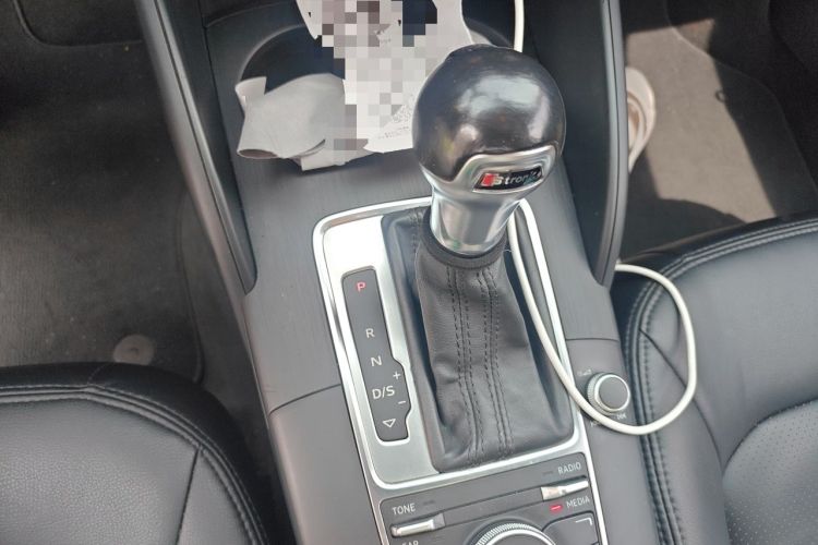 Used Audi A3 2014 Sportback 35 TFSI Automatic Style Edition Gear Lever