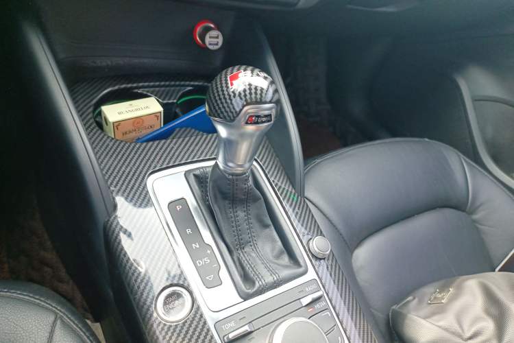 Used Audi A3 2014 Sportback 35 TFSI Automatic Style Edition Gear Lever