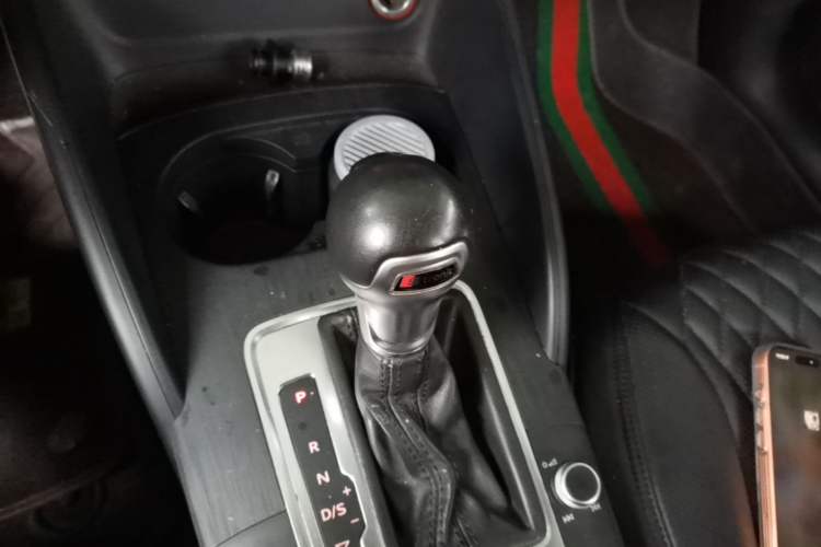 Used Audi A3 2014 Sportback 35 TFSI Automatic Ambition Edition Gear Lever